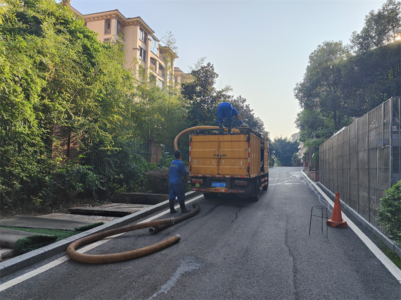 璧山化粪池清淘需要注意的关键细节
