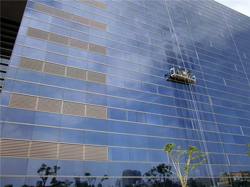 吊篮璧山高空外墙清洗操作规范